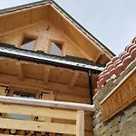 Stylovy Zrub Martina A S Kupacou Kadou A Detskym Ihriskom! * Ždiar