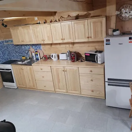 Stylovy Zrub Martina A S Kupacou Kadou A Detskym Ihriskom! Alpesi faház *