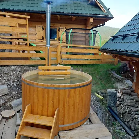 Alpesi faház Stylovy Zrub Martina A S Kupacou Kadou A Detskym Ihriskom! *