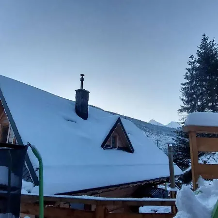 Stylovy Zrub Martina A S Kupacou Kadou A Detskym Ihriskom!