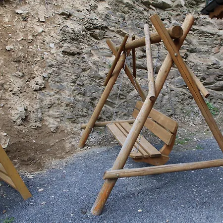 Stylovy Zrub Martina A S Kupacou Kadou A Detskym Ihriskom! *